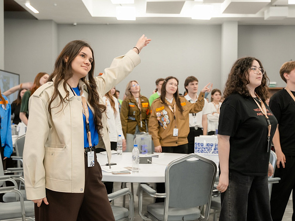 180 будущих вожатых прошли обучение на сборах «Скоро лето!»